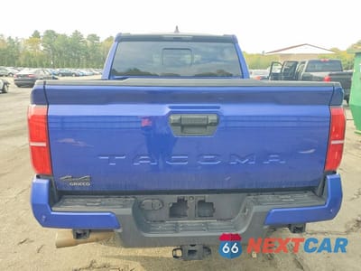 Zdjęcie 6 z 12 samochodu: 2025 TOYOTA TACOMA SR5 VIN:3TMLB5JN4SM162325 - miniatura