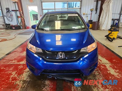 Piąte zdjęcie samochodu w środku: 2017 HONDA FIT LX VIN:JHMGK5H54HS016903 - miniatura