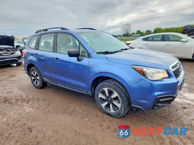 Czwarte zdjęcie samochodu z boku: 2017 SUBARU FORESTER 2.5I VIN:JF2SJABC5HH429264 - miniatura