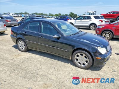 Czwarte zdjęcie samochodu z boku: 2006 MERCEDES-BENZ C 350 4MATIC VIN:WDBRF87H56F747307 - miniatura