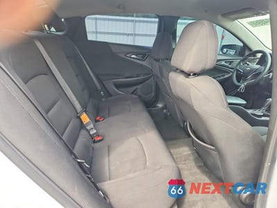 Zdjęcie 10 z 12 samochodu: 2020 CHEVROLET MALIBU LS VIN:1G1ZB5ST6LF007048 - miniatura