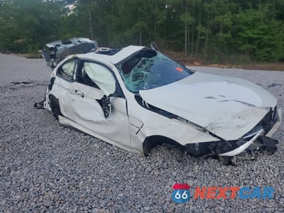 Czwarte zdjęcie samochodu z boku: 2018 BMW M4 VIN:WBS4Y9C51JAC86700 - miniatura