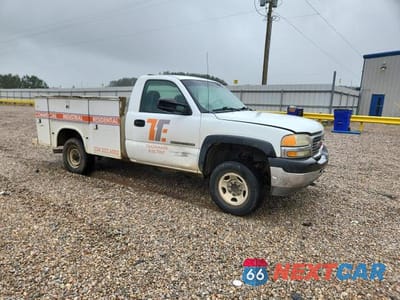 Czwarte zdjęcie samochodu z boku: 2002 GMC SIERRA C2500 HEAVY DUTY VIN:1GDHC24U62E303711 - miniatura