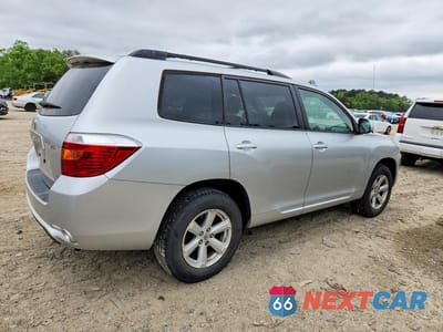 Trzecie zdjęcie samochodu z tyłu: 2009 TOYOTA HIGHLANDER BASE VIN:JTEES41AX92133179 - miniatura