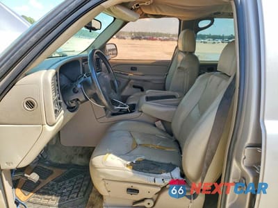 Zdjęcie 7 z 13 samochodu: 2005 GMC YUKON XL K1500 VIN:1GKFK16Z15J115566 - miniatura