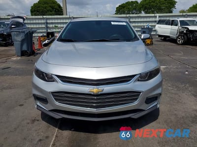 Piąte zdjęcie samochodu w środku: 2017 CHEVROLET MALIBU LT VIN:1G1ZE5ST2HF185831 - miniatura