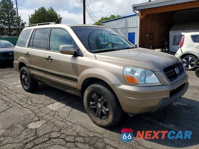 Czwarte zdjęcie samochodu z boku: 2005 HONDA PILOT EXL VIN:2HKYF18705H529046 - miniatura
