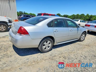 Trzecie zdjęcie samochodu z tyłu: 2010 CHEVROLET IMPALA LT VIN:2G1WB5EK0A1240109 - miniatura
