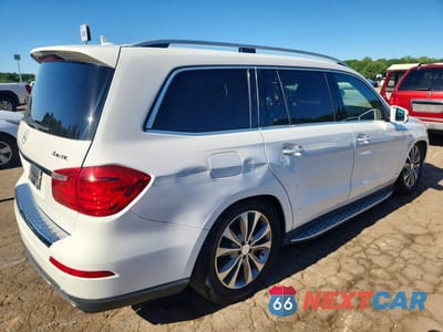Trzecie zdjęcie samochodu z tyłu: 2014 MERCEDES-BENZ GL 450 4MATIC VIN:4JGDF7CE9EA287965 - miniatura