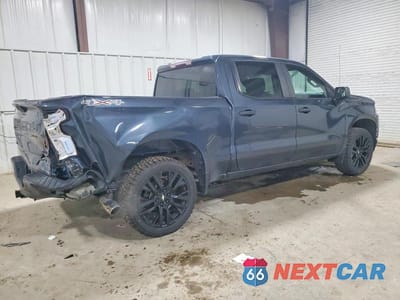 Trzecie zdjęcie samochodu z tyłu: 2019 CHEVROLET SILVERADO K1500 CUSTOM VIN:1GCPYBEH8KZ380589 - miniatura