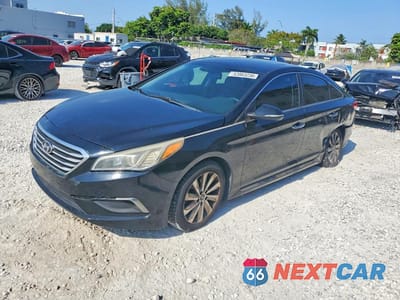 2017 HYUNDAI SONATA SPORT 5NPE34AF1HH558154 - główne zdjęcie licytacji z USA - miniatura