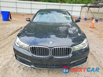 Piąte zdjęcie samochodu w środku: 2018 BMW 740 XE VIN:WBA7J2C56JB246276 - miniatura