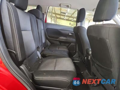 Zdjęcie 11 z 14 samochodu: 2018 MITSUBISHI OUTLANDER ES VIN:JA4AD2A38JZ039164 - miniatura