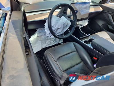 Zdjęcie 8 z 13 samochodu: 2018 TESLA MODEL 3 VIN:5YJ3E1EB9JF095191 - miniatura