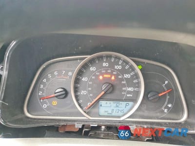 Zdjęcie 9 z 12 samochodu: 2013 TOYOTA RAV4 XLE VIN:2T3WFREV2DW072725 - miniatura