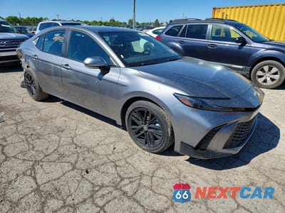 Czwarte zdjęcie samochodu z boku: 2025 TOYOTA CAMRY SE VIN:4T1DAACK7SU610843 - miniatura