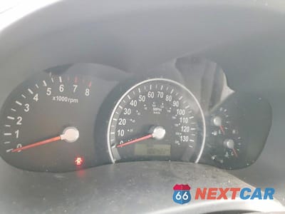 Zdjęcie 9 z 13 samochodu: 2006 KIA SEDONA LX VIN:KNDMB233866039423 - miniatura