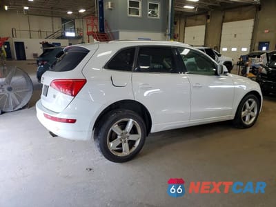 Trzecie zdjęcie samochodu z tyłu: 2010 AUDI Q5 PRESTIGE VIN:WA1VKAFP3AA080765 - miniatura