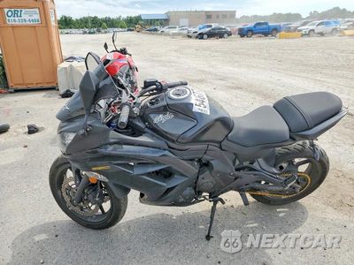 Trzecie zdjęcie samochodu z tyłu: 2013 KAWASAKI EX650 F VIN:JKAEXEF16DDA03933 - miniatura
