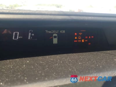 Zdjęcie 9 z 12 samochodu: 2016 TOYOTA PRIUS C ONE VIN:JTDKDTB30G1119466 - miniatura