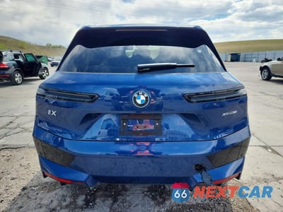 Zdjęcie 6 z 13 samochodu: 2025 BMW IX XDRIVE50 VIN:WB523CF08SCU58827 - miniatura