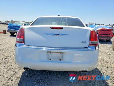 Zdjęcie 6 z 12 samochodu: 2014 CHRYSLER 300 VIN:2C3CCAAG3EH361395 - miniatura