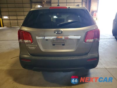 Zdjęcie 6 z 13 samochodu: 2011 KIA SORENTO LX VIN:5XYKT4A1XBG065580 - miniatura