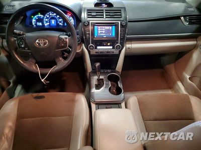 Zdjęcie 8 z 13 samochodu: 2012 TOYOTA CAMRY HYBRID XLE VIN:4T1BD1FK1CU038938 - miniatura