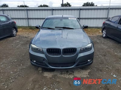 Piąte zdjęcie samochodu w środku: 2011 BMW 328 XI SULEV VIN:WBAPK5G55BNN28059 - miniatura