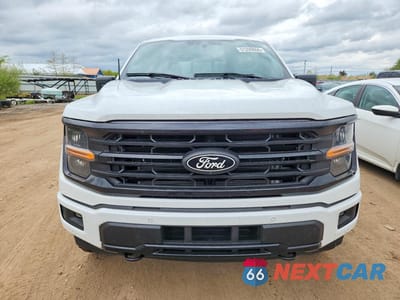 Piąte zdjęcie samochodu w środku: 2025 FORD F150 XLT VIN:1FTFW3LD5SFB66054 - miniatura