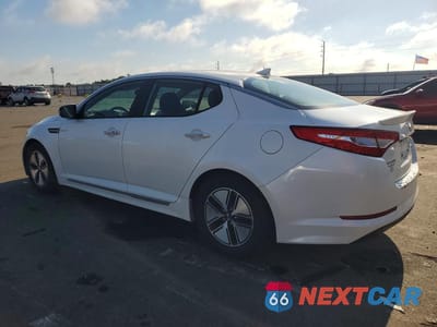 Drugie zdjęcie samochodu z przodu: 2013 KIA OPTIMA HYBRID VIN:KNAGM4AD5D5039443 - miniatura