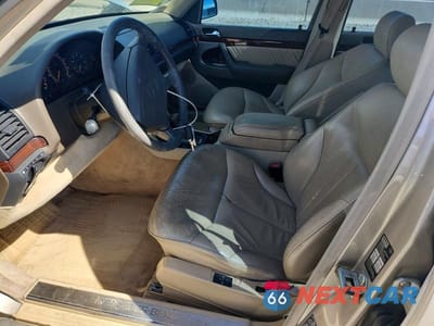 Zdjęcie 7 z 12 samochodu: 1995 MERCEDES-BENZ S 320 VIN:WDBGA33E3SA214707 - miniatura