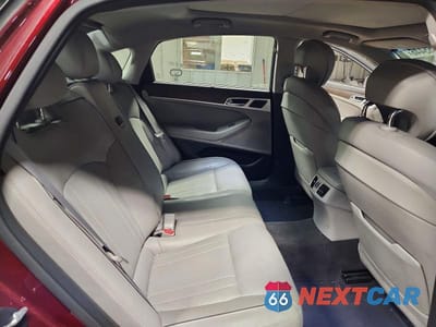 Zdjęcie 10 z 13 samochodu: 2015 HYUNDAI GENESIS 3.8L VIN:KMHGN4JE4FU081390 - miniatura