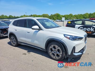 Czwarte zdjęcie samochodu z boku: 2026 BMW X1 XDRIVE28I VIN:WBX73EF04T5459620 - miniatura