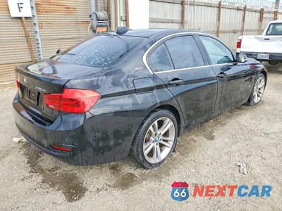 Trzecie zdjęcie samochodu z tyłu: 2017 BMW 330E VIN:WBA8E1C59HK895244 - miniatura