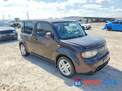 Czwarte zdjęcie samochodu z boku: 2010 NISSAN CUBE 1.8 VIN:JN8AZ2KR7AT162178 - miniatura