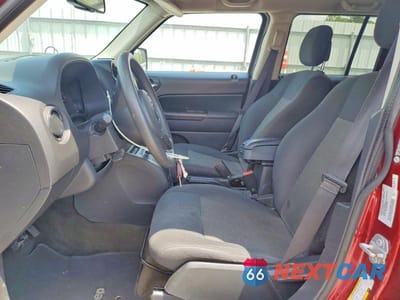 Zdjęcie 7 z 12 samochodu: 2016 JEEP PATRIOT SPORT VIN:1C4NJRBB9GD686130 - miniatura