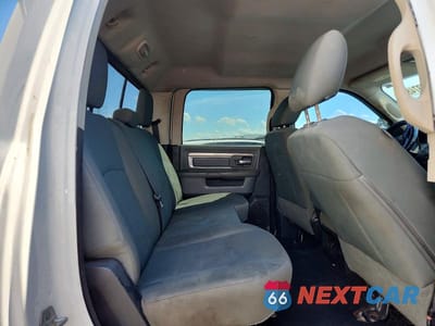 Zdjęcie 10 z 13 samochodu: 2015 RAM 2500 SLT VIN:3C6UR5DJ4FG620563 - miniatura