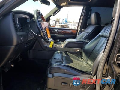 Zdjęcie 7 z 13 samochodu: 2017 LINCOLN NAVIGATOR SELECT VIN:5LMJJ2HT0HEL08241 - miniatura