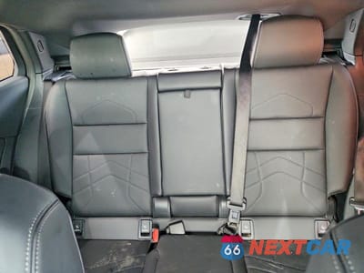 Zdjęcie 10 z 14 samochodu: 2025 BMW X2 XDRIVE28I VIN:WBX63GM09S5270714 - miniatura