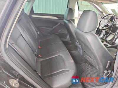 Zdjęcie 10 z 12 samochodu: 2013 VOLKSWAGEN PASSAT SE VIN:1VWBN7A38DC064008 - miniatura