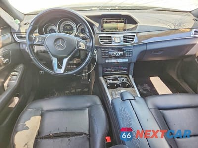 Zdjęcie 8 z 12 samochodu: 2014 MERCEDES-BENZ E 350 VIN:WDDHF5KB2EB021690 - miniatura