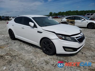 Czwarte zdjęcie samochodu z boku: 2012 KIA OPTIMA X VIN:5XXGN4A70CG031559 - miniatura