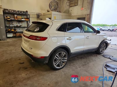 Trzecie zdjęcie samochodu z tyłu: 2016 LINCOLN MKC RESERVE VIN:5LMTJ3DH7GUJ21762 - miniatura