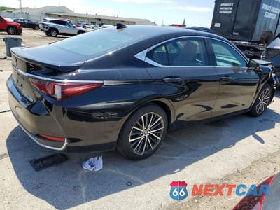 Trzecie zdjęcie samochodu z tyłu: 2024 LEXUS ES 300H BASE VIN:58ADA1C15RU053957 - miniatura