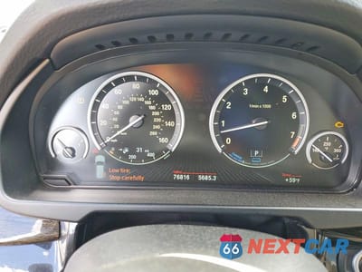 Zdjęcie 9 z 13 samochodu: 2017 BMW X5 XDR40E VIN:5UXKT0C33H0V96365 - miniatura