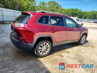 Trzecie zdjęcie samochodu z tyłu: 2021 JEEP CHEROKEE LATITUDE VIN:1C4PJLCBXMD155812 - miniatura