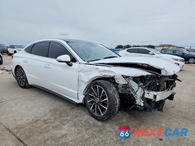 Czwarte zdjęcie samochodu z boku: 2021 HYUNDAI SONATA LIMITED VIN:5NPEH4J28MH063782 - miniatura