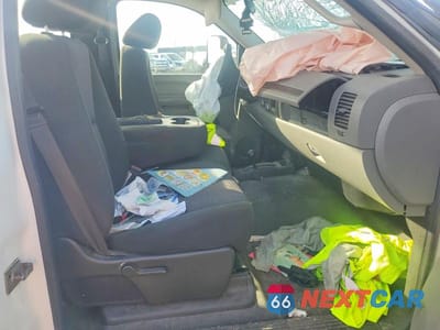 Zdjęcie 10 z 12 samochodu: 2013 GMC SIERRA K2500 HEAVY DUTY VIN:1GT02ZCG8DF122745 - miniatura