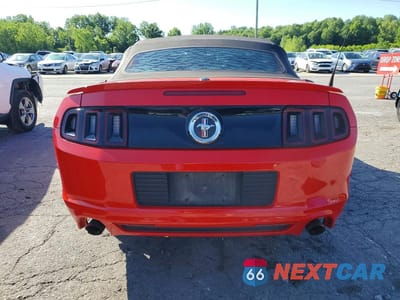 Zdjęcie 6 z 12 samochodu: 2014 FORD MUSTANG VIN:1ZVBP8EM1E5261871 - miniatura